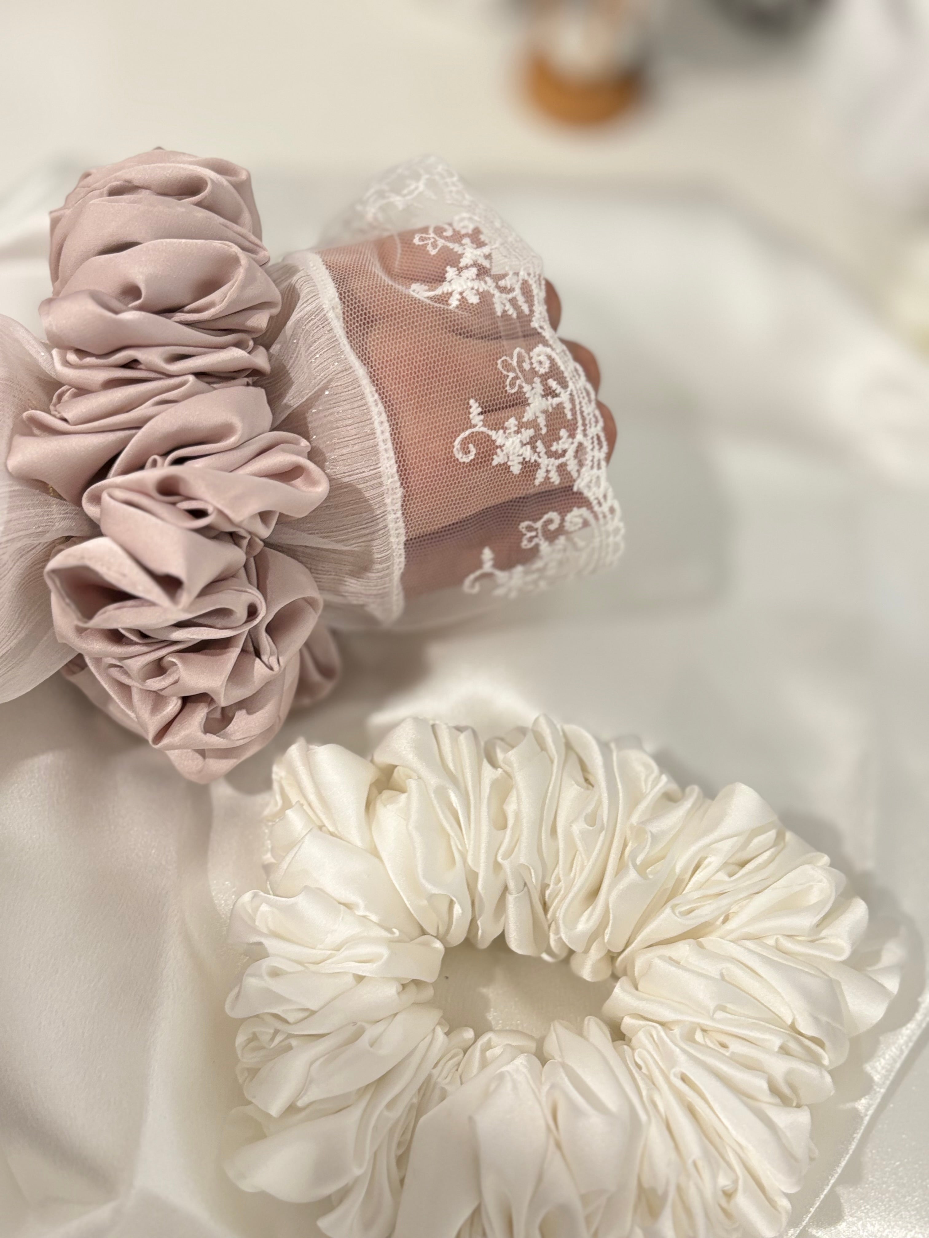 XXL Satin Scrunchies